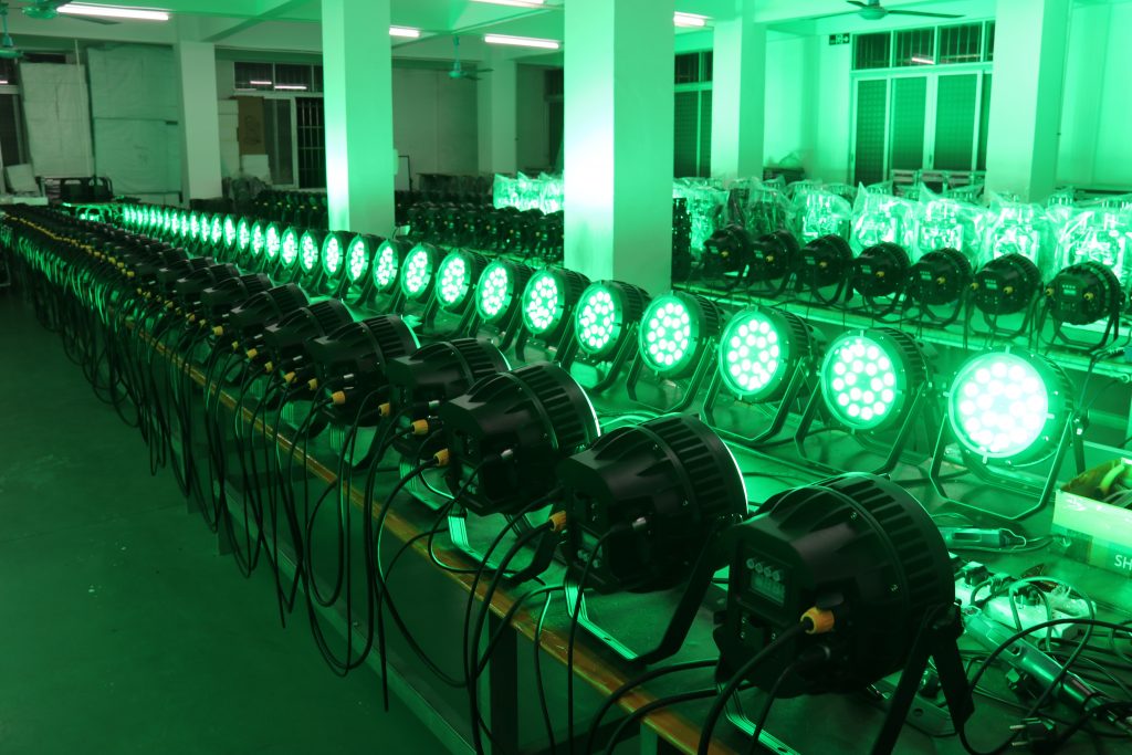 IM-PLWP1815 Batch Production of Waterproof LED PAR Can Lights (2)